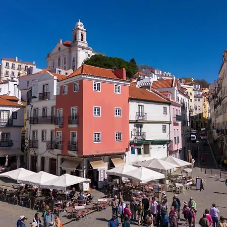 Alfama Apartment *